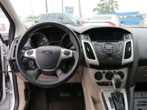 Used 2014 Ford Focus SE image 17
