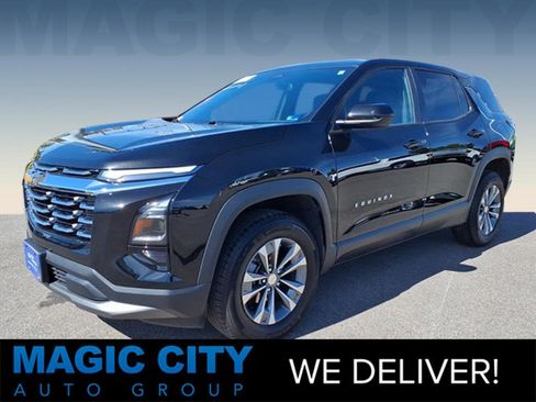 Used 2025 Chevrolet Equinox LT AWD/4WD image 1