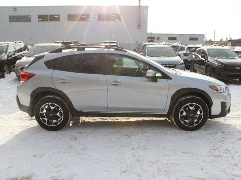 Used 2020 Subaru Crosstrek 2.0i Premium image 4