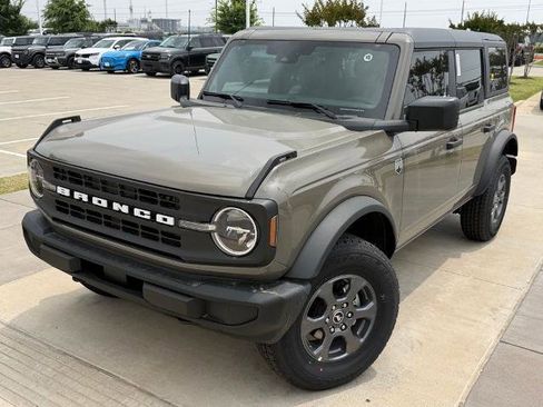 New 2026 Ford Bronco Big Bend AWD/4WD image 3
