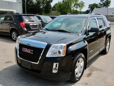 Used 2015 GMC Terrain SLE w/ Convenience Package image 2