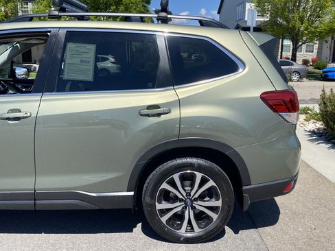 Used 2019 Subaru Forester Limited AWD/4WD image 4