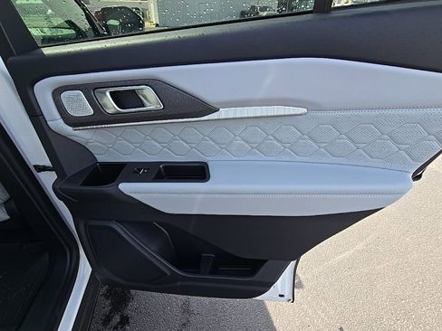 New 2026 Ford Explorer Platinum w/ LUX Leather Package image 46