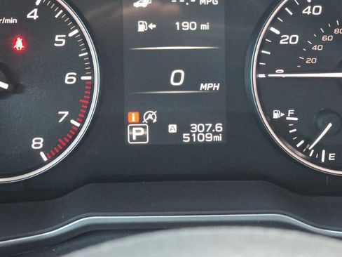 Used 2025 Subaru Outback Onyx Edition image 40