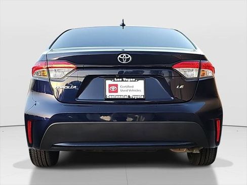 Certified 2022 Toyota Corolla LE image 6