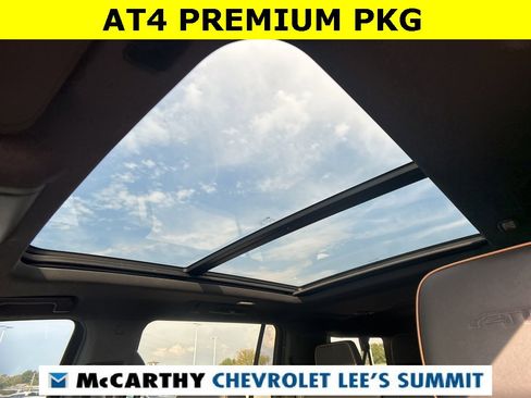 Used 2023 GMC Yukon XL AT4 w/ AT4 Premium Package image 6