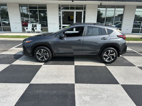 Used 2024 Subaru Crosstrek 2.0i Premium AWD/4WD image 1