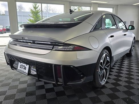New 2025 Hyundai Ioniq 6 SEL image 4