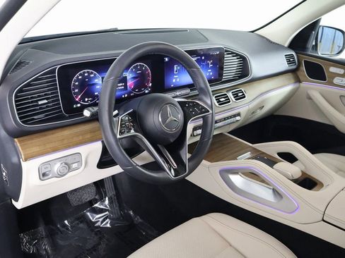Certified 2024 Mercedes-Benz GLE 450 4MATIC image 7