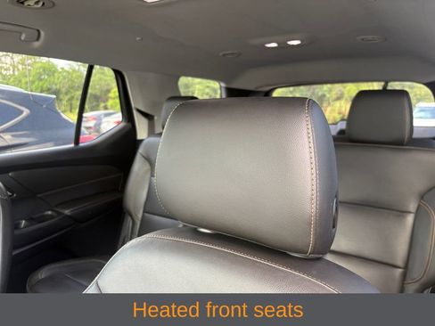 Used 2020 Chevrolet Traverse LT FWD image 12