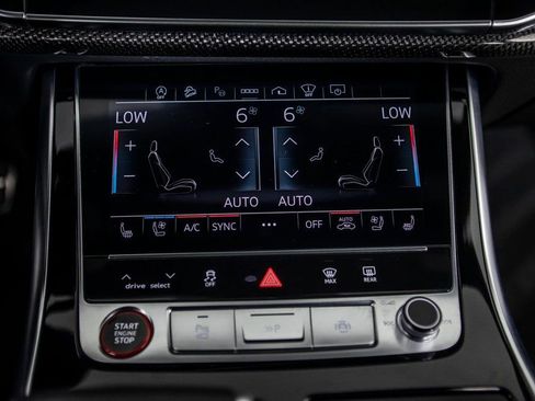 Used 2024 Audi SQ7 Prestige image 30