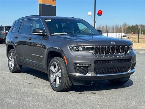 New 2025 Jeep Grand Cherokee L Limited w/ Trailer Tow Package RWD image 5