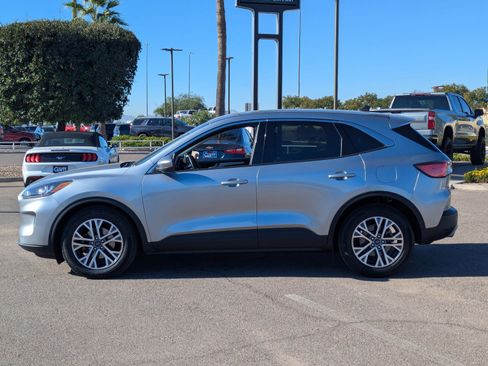Used 2022 Ford Escape SEL image 3