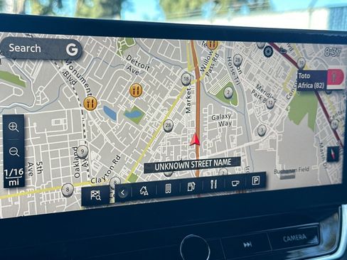 Used 2023 Nissan Altima 2.5 SR w/ SR Premium Package image 15