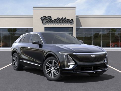 New 2025 Cadillac Lyriq Luxury image 7