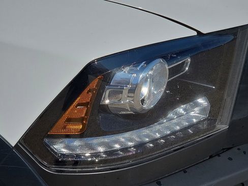 Used 2024 RAM 1500 Classic Warlock image 10