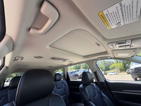 Used 2025 Kia Telluride S image 22
