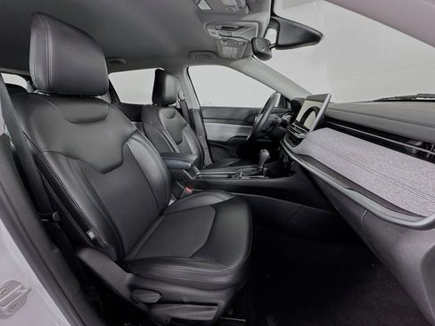 Used 2022 Jeep Compass Latitude w/ Convenience Group image 26