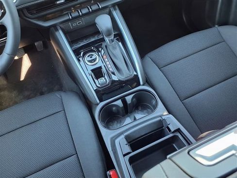 New 2026 Chevrolet Colorado LT image 13