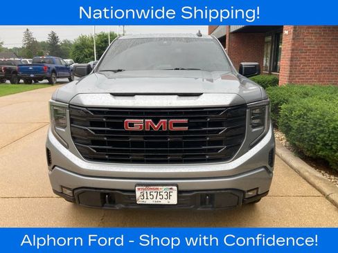 Used 2024 GMC Sierra 1500 Elevation AWD/4WD image 2