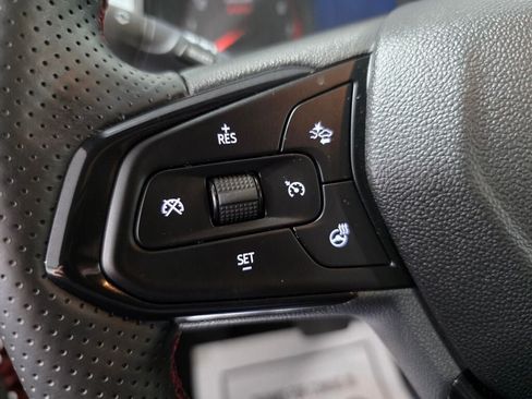 Used 2025 Chevrolet Trax RS w/ Driver Confidence Package FWD image 13