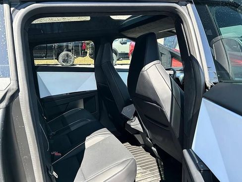 Used 2024 Tesla Cybertruck AWD Crew Cab image 6