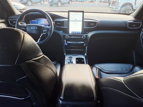 Used 2023 Ford Explorer ST w/ Equipment Group 401A image 19