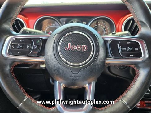Used 2018 Jeep Wrangler Unlimited Rubicon AWD/4WD image 27