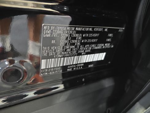 Used 2024 Toyota RAV4 LE AWD/4WD image 34