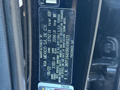 Used 2024 Kia Forte LXS image 36