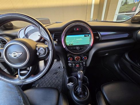 Used 2018 MINI Cooper John Cooper Works w/ Premium Package FWD image 18