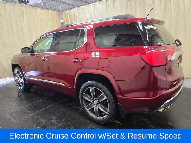Used 2017 GMC Acadia Denali w/ Technology Package AWD/4WD image 9