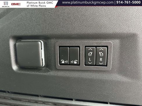 Used 2024 Chevrolet Tahoe Z71 w/ Luxury Package image 12