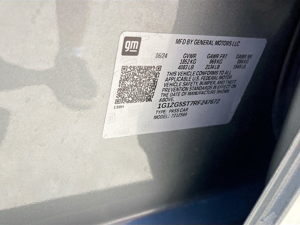 Used 2024 Chevrolet Malibu RS FWD image 30