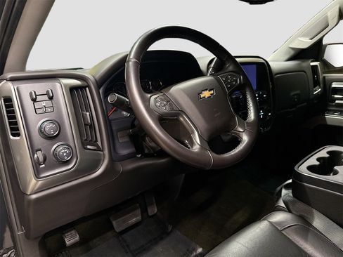 Used 2018 Chevrolet Silverado 1500 LT w/ All Star Edition image 9
