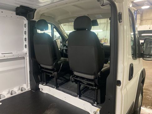 New 2025 RAM ProMaster 1500 w/ Convenience Group image 4
