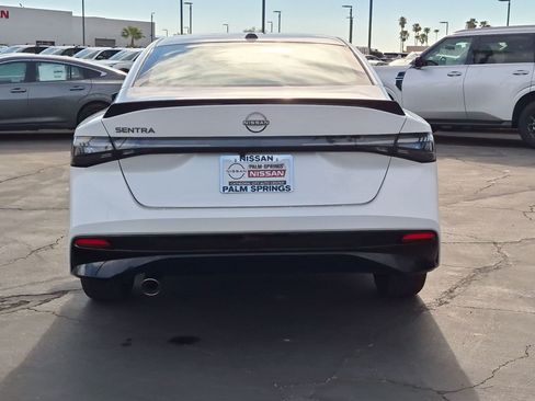 New 2027 Nissan Sentra SR w/ SR Premium Package FWD image 4