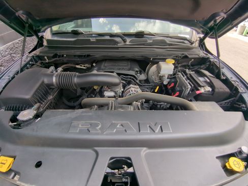 Used 2021 RAM 1500 Laramie AWD/4WD image 33