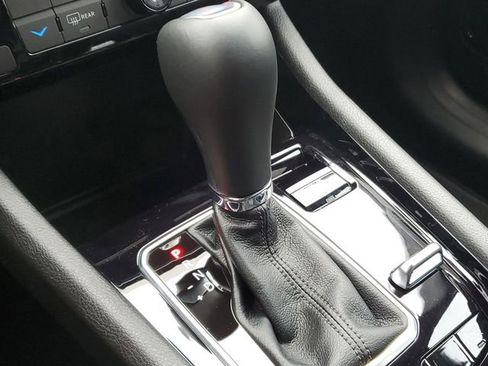 New 2026 Jeep Compass Limited image 11