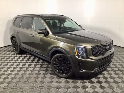 Used 2021 Kia Telluride SX w/ SX Prestige Package image 5