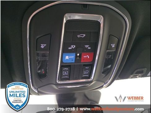 Used 2023 Jeep Grand Cherokee Altitude AWD/4WD image 26