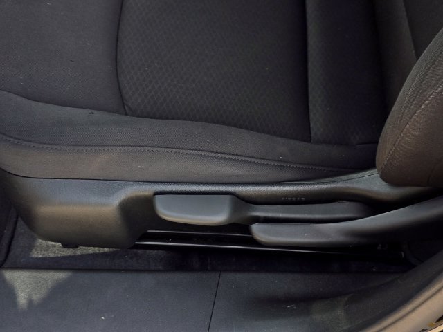 Used 2022 Chevrolet Malibu LS FWD image 29
