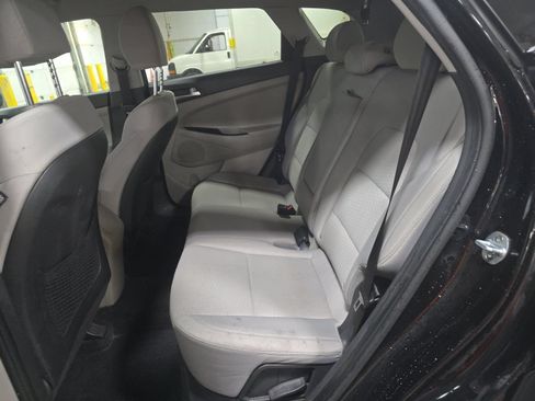 Used 2019 Hyundai Tucson Value AWD/4WD image 4
