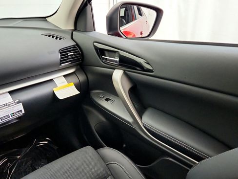 Used 2025 Mitsubishi Eclipse Cross SE AWD/4WD image 26