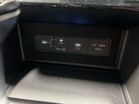 Used 2025 Hyundai Sonata SE image 28