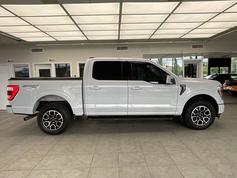 Used 2021 Ford F150 Lariat w/ Equipment Group 502A High AWD/4WD image 4