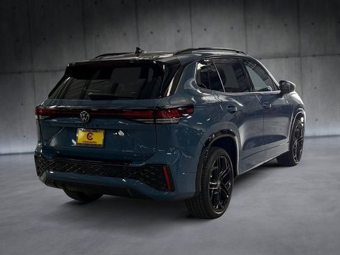New 2026 Volkswagen Tiguan SE R-Line AWD/4WD image 5