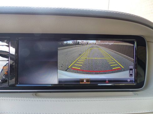 Used 2016 Mercedes-Benz S 550 4MATIC Sedan image 27