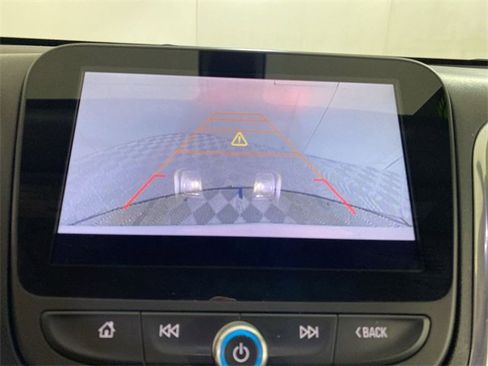 Used 2019 Chevrolet Equinox LT image 39