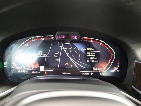 Used 2020 BMW 750i xDrive w/ M Sport Package AWD/4WD image 37